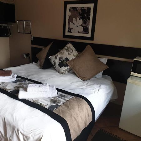 Tsessebe Guesthouse Bloemfontein Exterior photo
