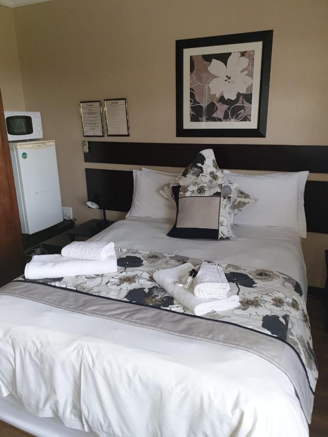 Tsessebe Guesthouse Bloemfontein Exterior photo