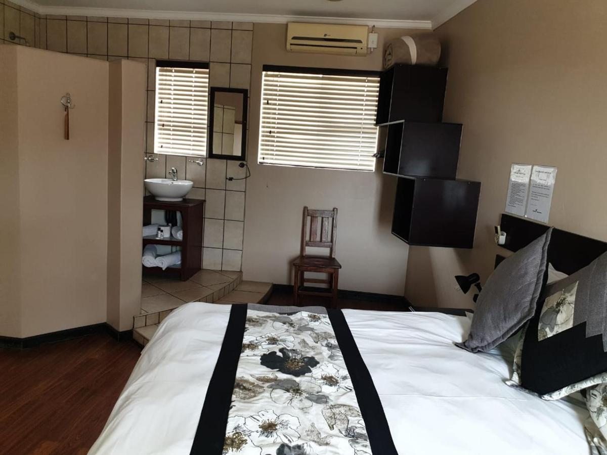 Tsessebe Guesthouse Bloemfontein Exterior photo