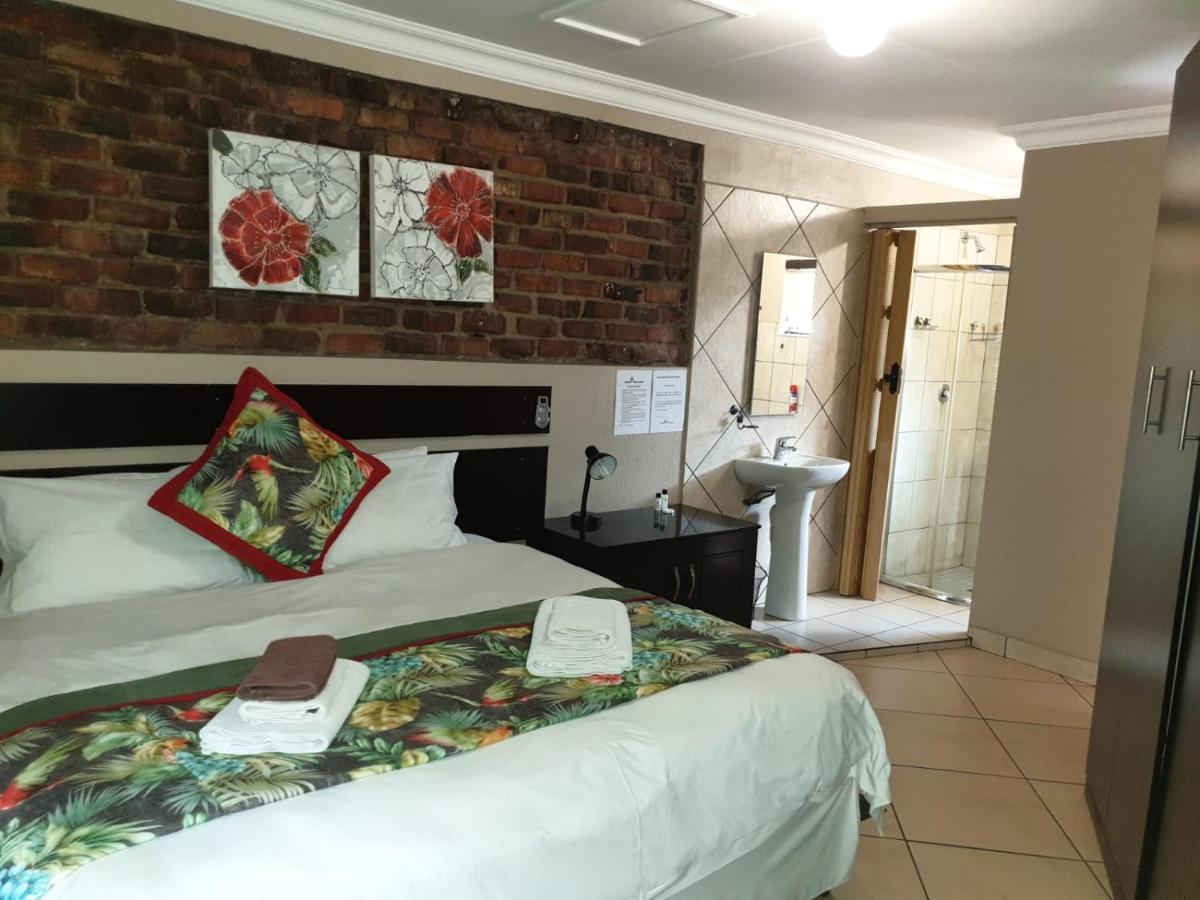 Tsessebe Guesthouse Bloemfontein Exterior photo