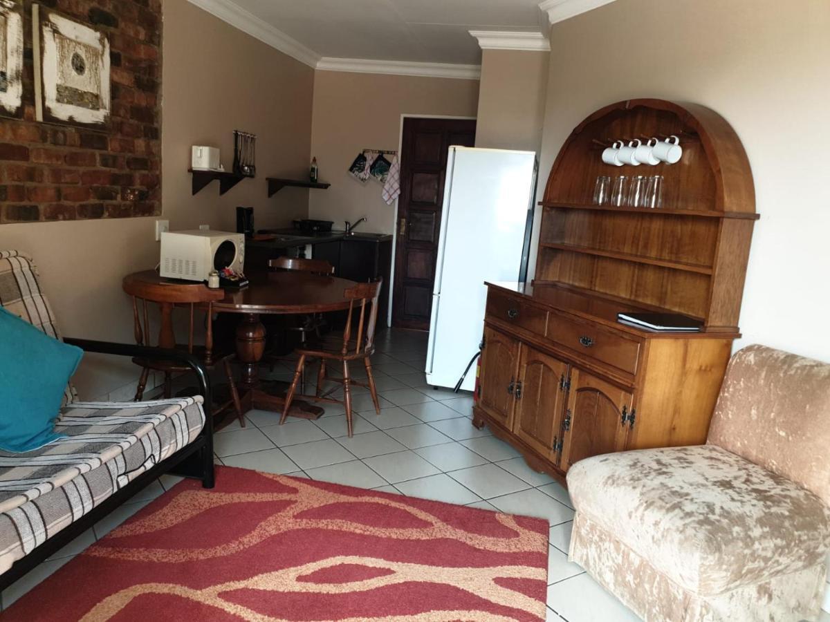 Tsessebe Guesthouse Bloemfontein Exterior photo